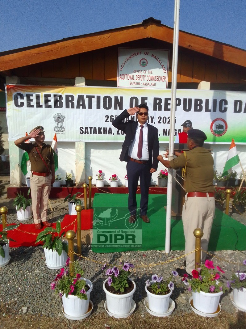 ADC SATAKHA, M.S. THANGPONG TAKES RASHTRIYA SALUTE AT REPUBLIC DAY CELEBRATION IN ZUNHEBOTO