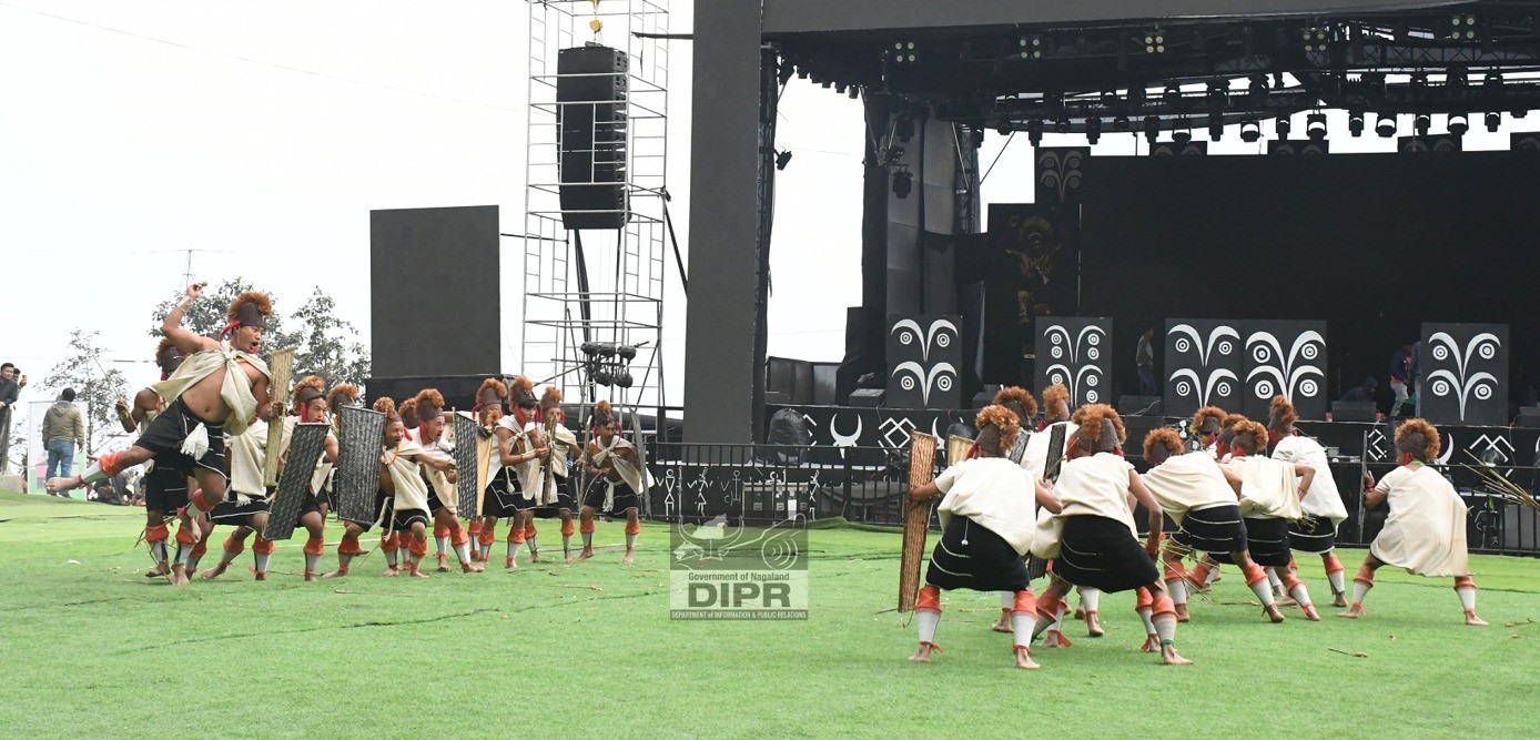 RICH-CULTURAL-DISPLAYS-ENLIVEN-SIXTH-DAY-OF-HORNBILL-FESTIVAL-2024