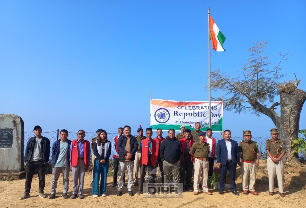 SDO (C) THONOKNYU, TSIATSUSIE AND OFFICIALS AT REPUBLIC DAY CELEBRATION IN THONOKNYU