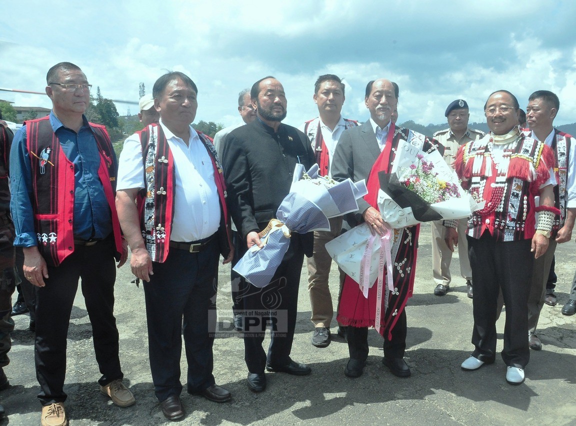 CM DR. NEIPHIU RIO AND DY. CM YANTHUNGO PATTON WELCOMED IN MOKOKCHUNG FOR MOATSU FESTIVAL 2025