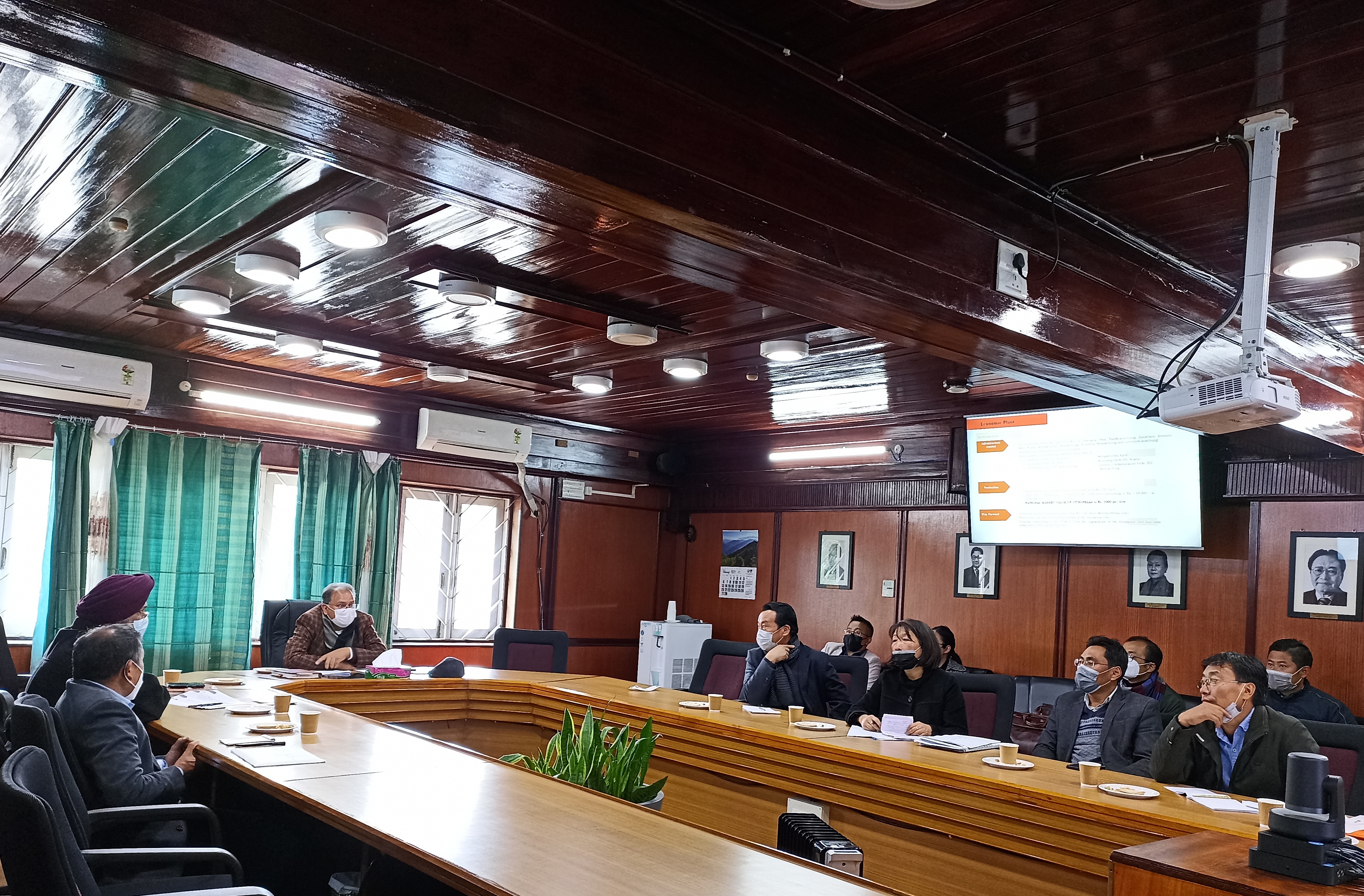 ACTIVITIES OF INDUSTRIES AND COMMERCE HIGHLIGHTED AT REVIEW MEETING