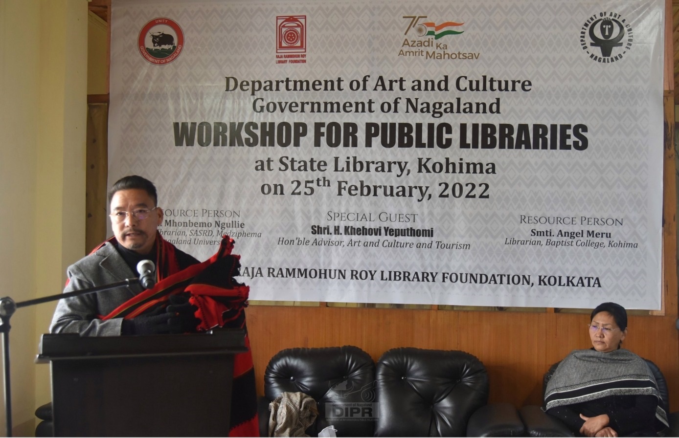ADVISOR KHEHOVI GRACES WORKSHOP FOR PUBLIC LIBRARIES
