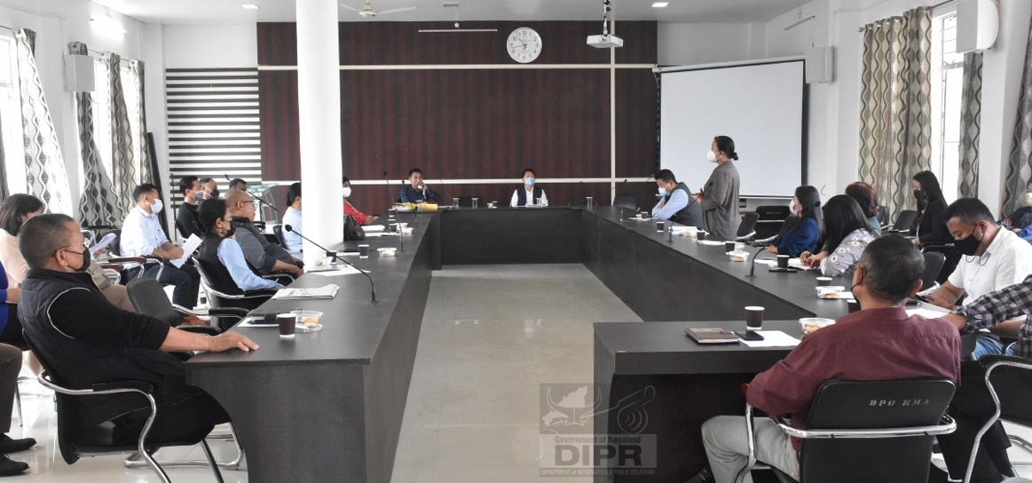 CMO KOHIMA BRIEFS ON SOCIAL HEALTH CAMP AT KOHIMA DPDB MEETING   