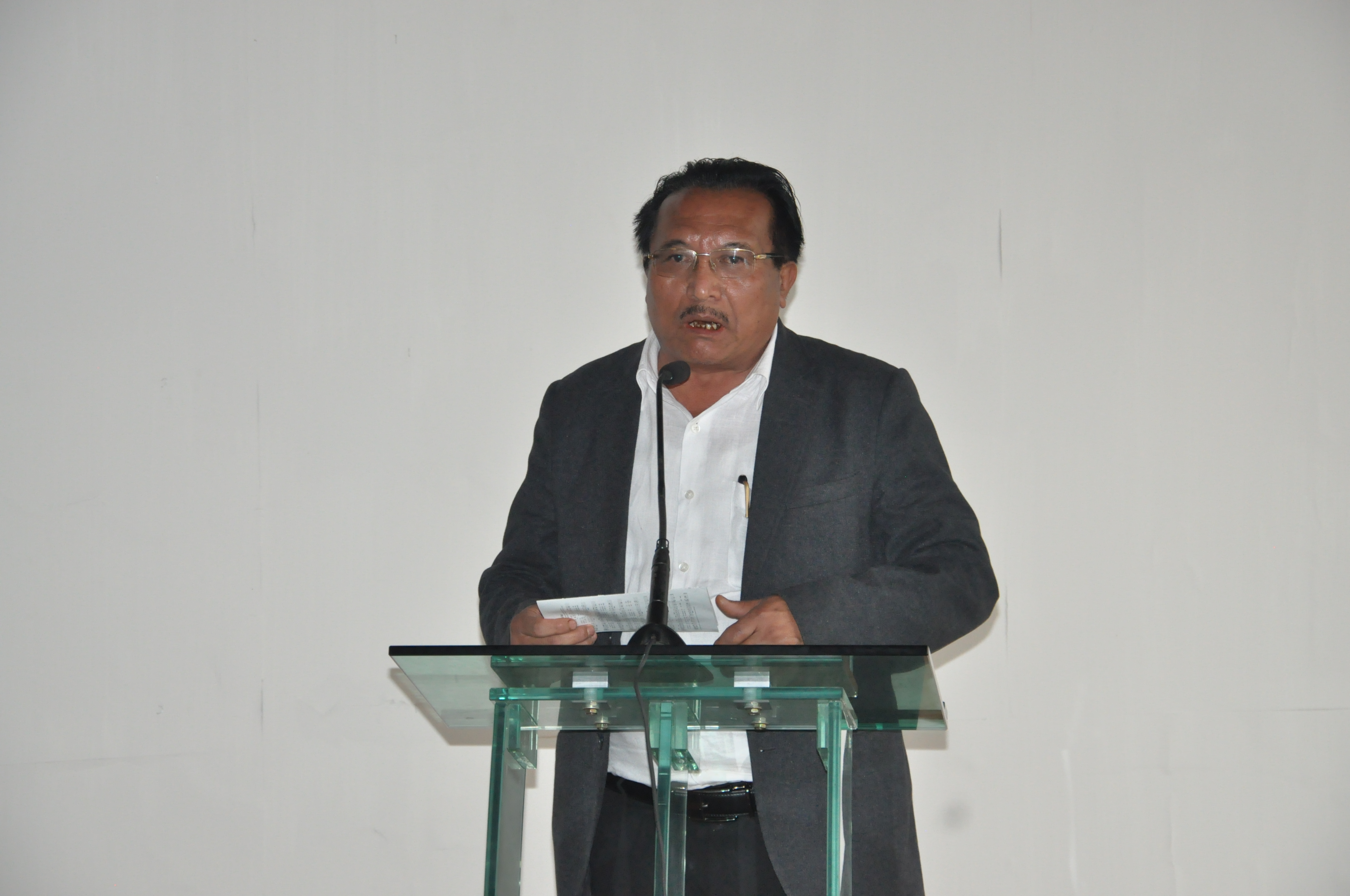 I&C DEPARTMENT BIDS FAREWELL TO OUTGOING DIRECTOR