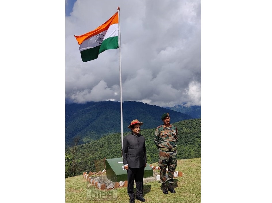 Governor, Prof. Jagdish Mukhi at Assam Rifles COB ITC Dan