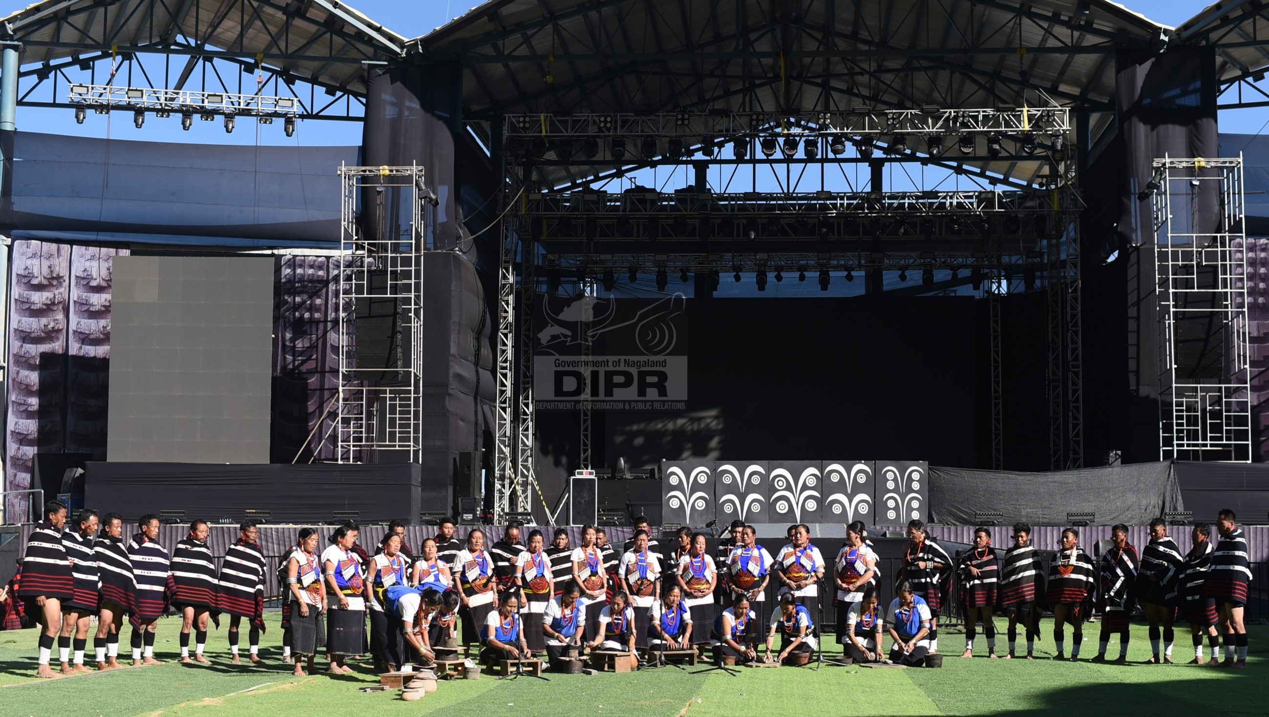 FINAL DAY OF HORNBILL FESTIVAL CELEBRATED WITH SPECTACULAR TRIBAL PERFORMANCES